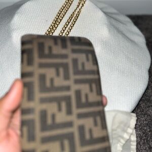 Pre-Loved Fendi Zippy